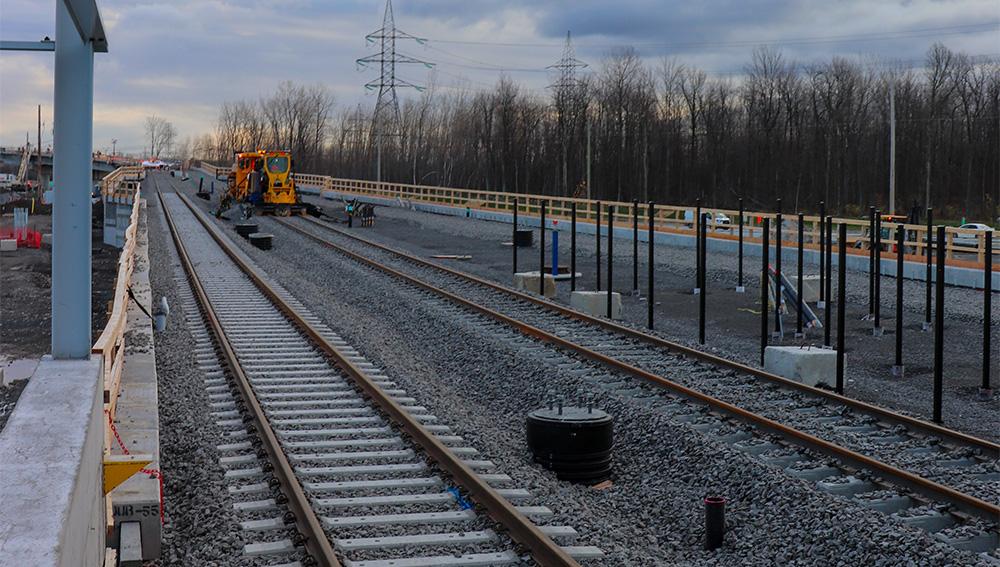 Rails et systèmes électriques